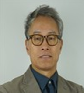 민 복 기 교수