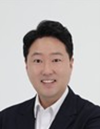 권 도 형 교수